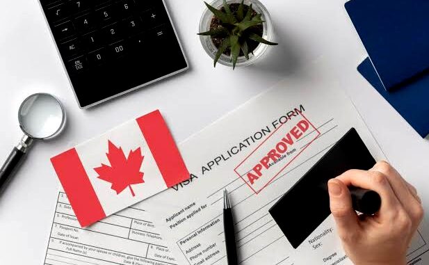 Apply Canada Tourist Visa image